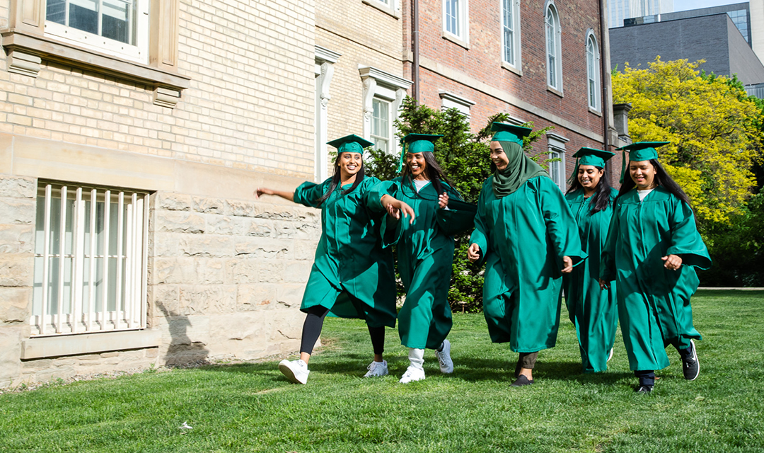 Réflexions sur la création d’une célébration de remise des diplômes axée sur les élèves.